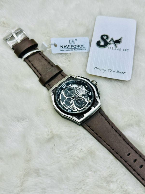 NAVIFORCE Pure Leather Luxury Chronograph Watch